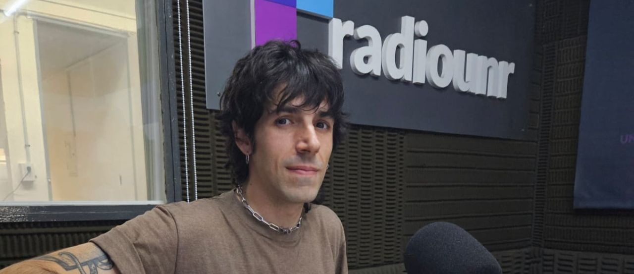 Lee más sobre el artículo Gabo Bocchio presentó su nuevo tema en “Notas de Papel”