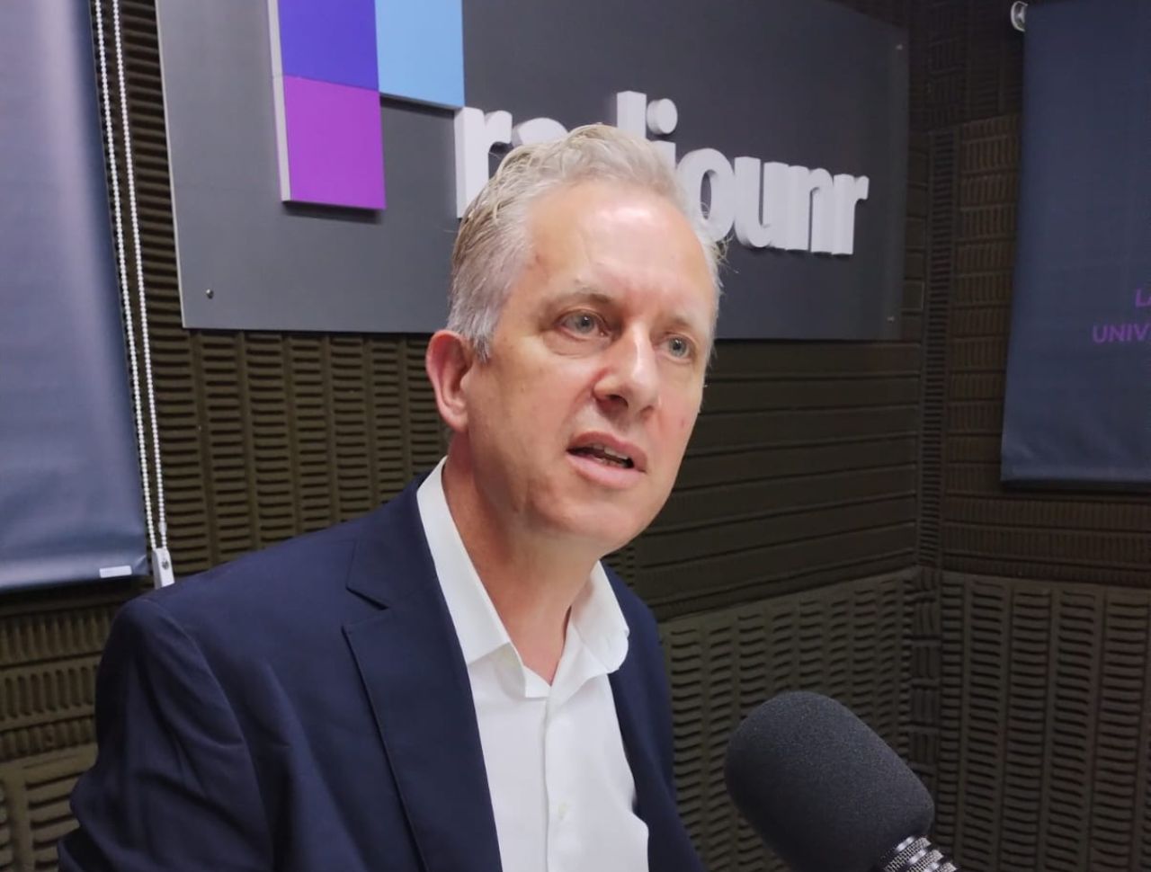 Lee más sobre el artículo Miguel Rabbia denuncia que el gobierno provincial gira millonarios fondos a fundaciones evangélicas