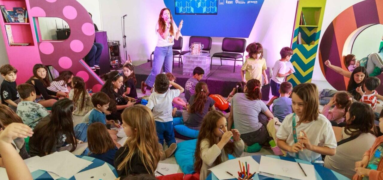 Lee más sobre el artículo La Feria del Libro entra en su última semana con una agenda llena de actividades