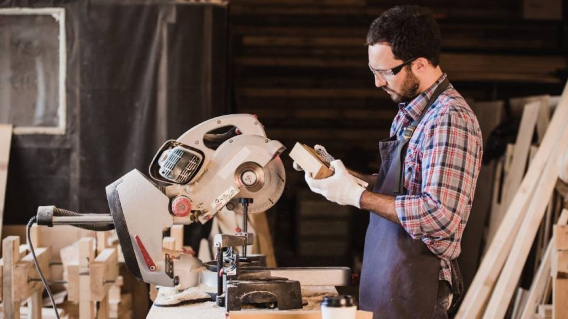 Lee más sobre el artículo Reforma laboral y la ausencia de las Pymes: ¿Cómo afectará al empleo en Argentina?