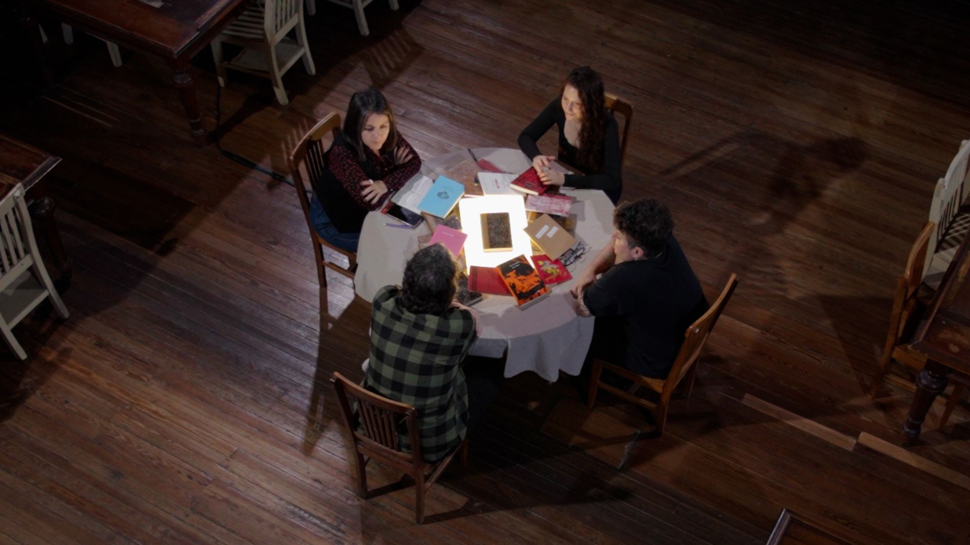 Lee más sobre el artículo La literatura y la locura en un nuevo capítulo de “LIT”