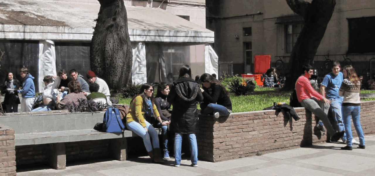 Lee más sobre el artículo Nuevo sistema de pasantías para estudiantes de la UNR