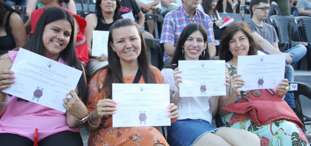 Lee más sobre el artículo La UNR entrega diplomas a más de 2000 graduados de la Escuela de Oficios