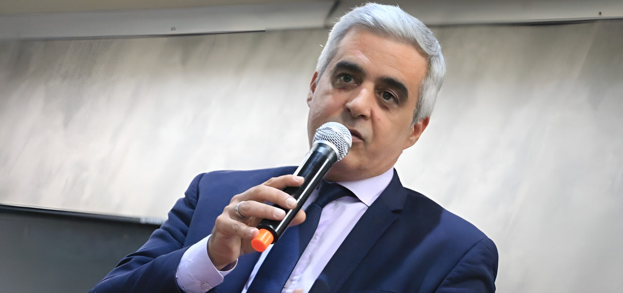 Lee más sobre el artículo Franco Bartolacci: “Derogar los pisos de inversión en educación y ciencia genera problemas y dificultades”