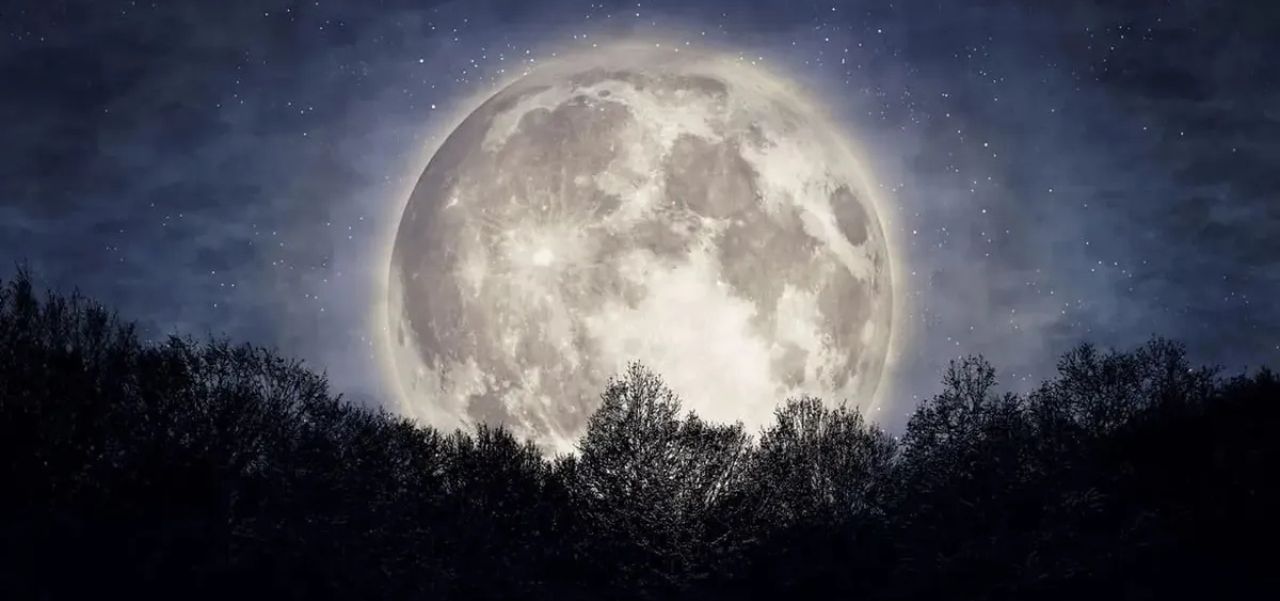 Lee más sobre el artículo La verdad sobre la superluna: mitos, mareas y astronomía sin clickbait