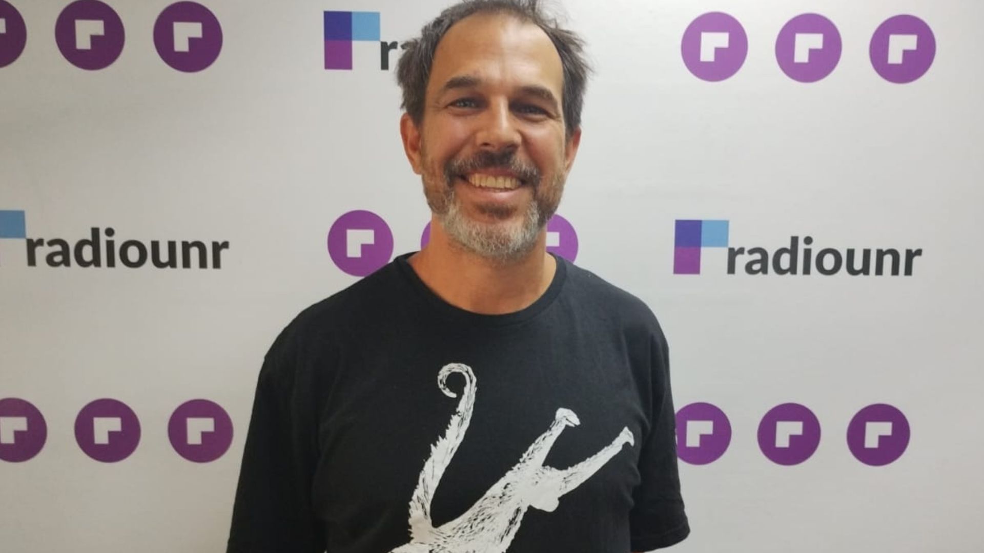 Lee más sobre el artículo Literatura y teatro: Cuentos de viajes narrados y actuados  