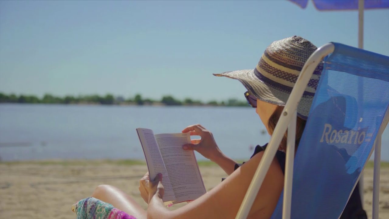 Lee más sobre el artículo ¿Qué leer este verano? Los 5 libros más buscados en Rosario
