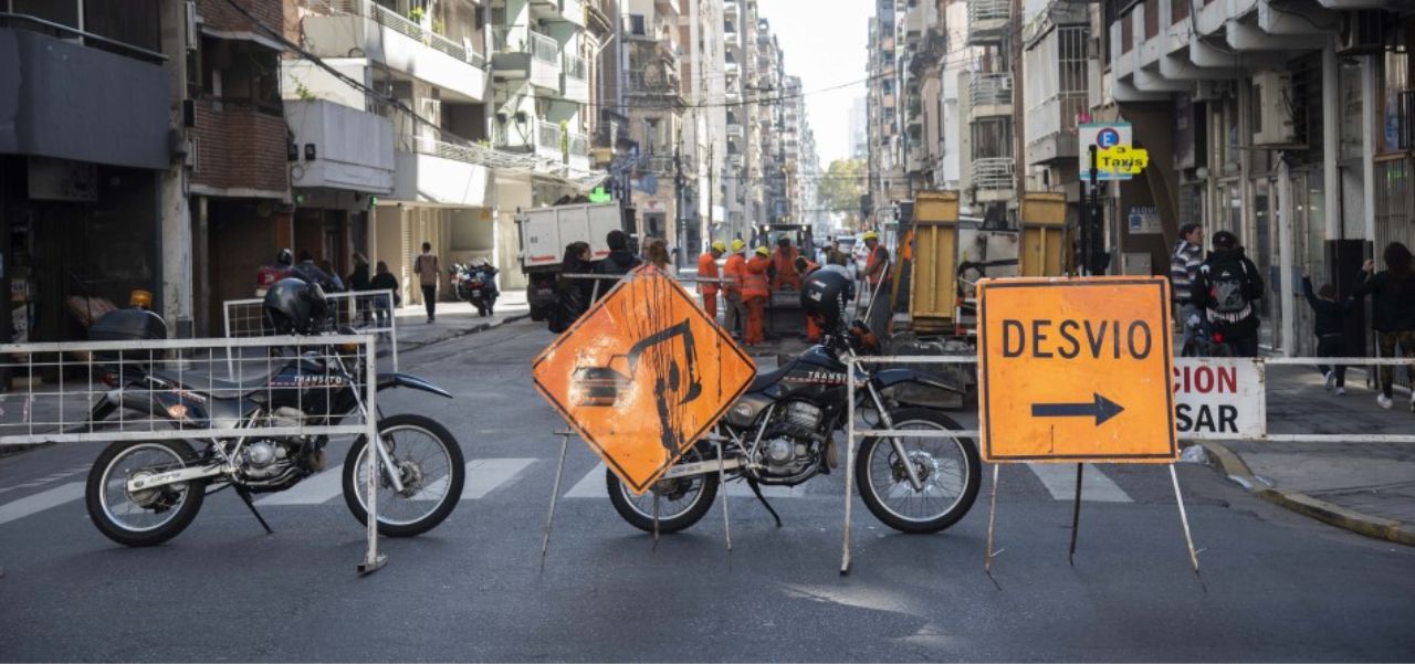 Lee más sobre el artículo Cortes de calle por obras en distintas zonas de Rosario