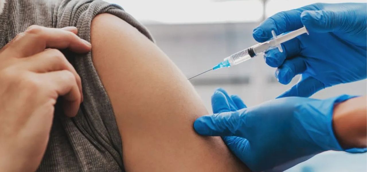 Lee más sobre el artículo Objetivo Dengue: inversión y acciones preventivas en el territorio santafesino