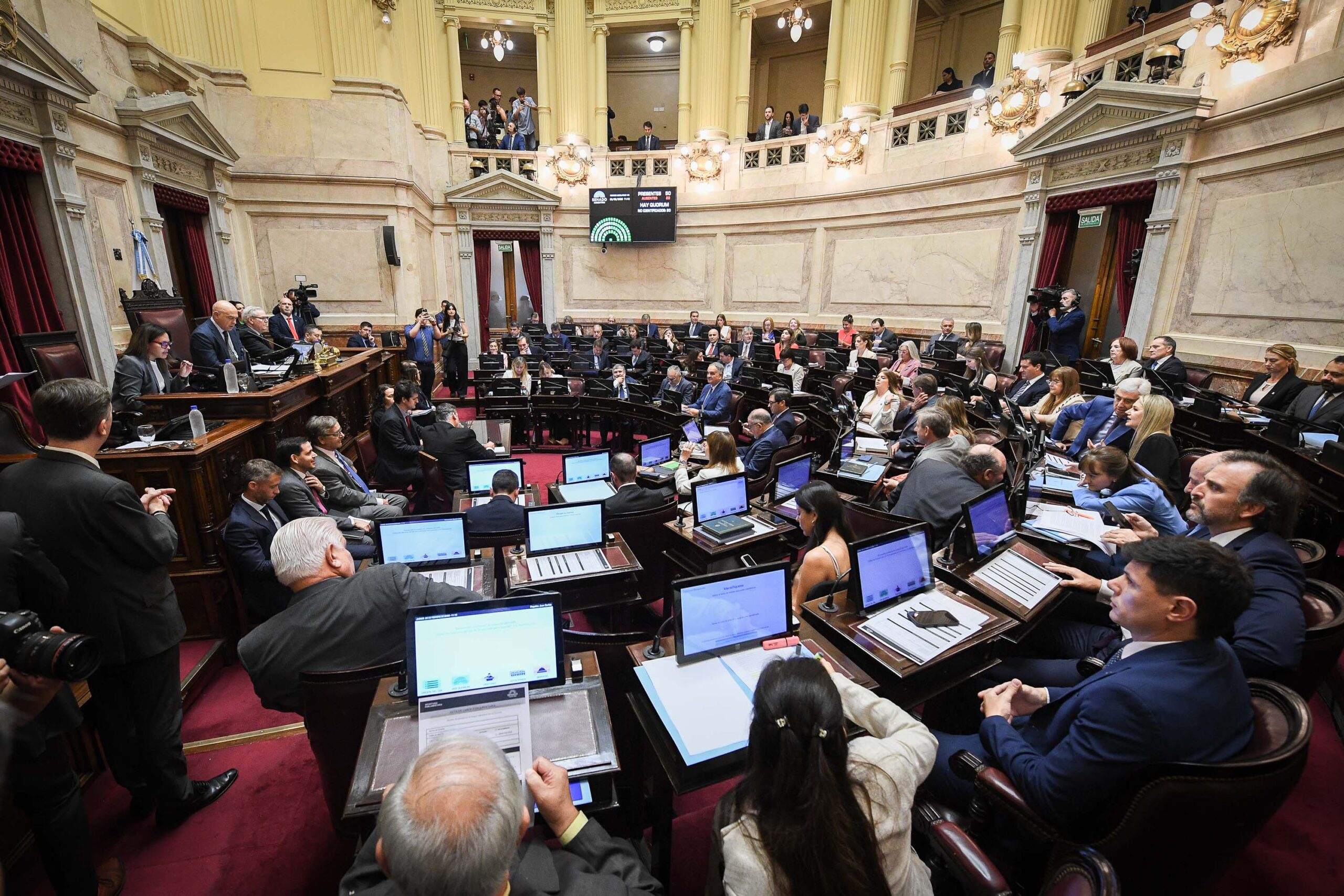 Lee más sobre el artículo Ley de Glaciares: Senadores aprueban la modificación de la norma y pasa a Diputados