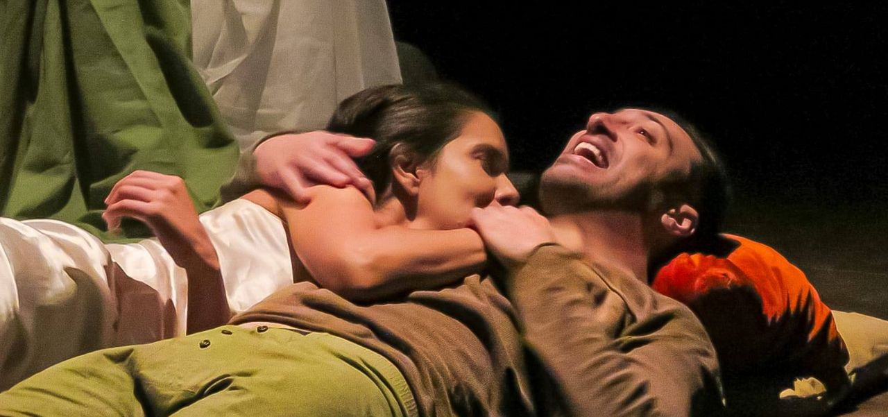 Lee más sobre el artículo El amor y la creación de ficción en una obra de teatro