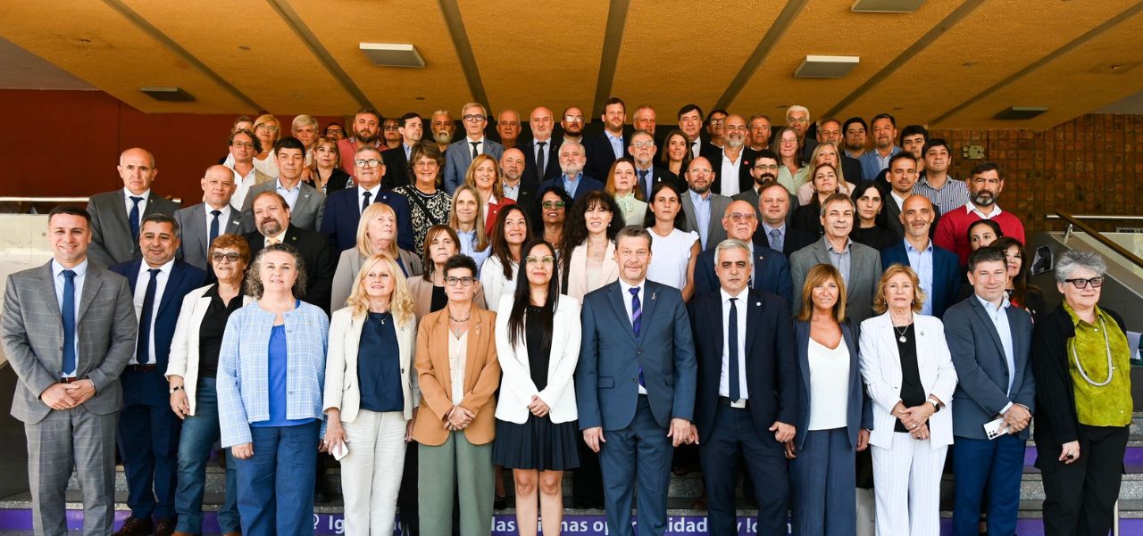 Lee más sobre el artículo El CIN repudia los ataques infundados de funcionarios del gobierno nacional a las universidades