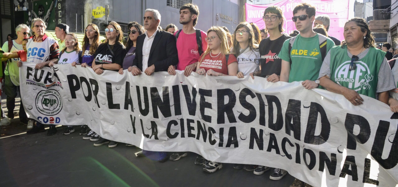 Lee más sobre el artículo Nueva Marcha Federal Universitaria en Rosario