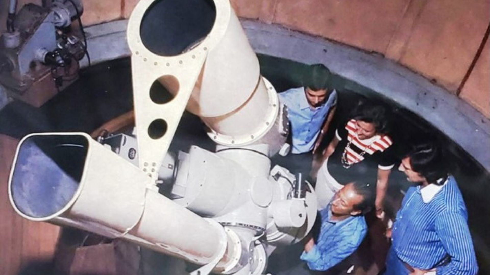 Lee más sobre el artículo Reapareció el telescopio robado por la dictadura en 1977