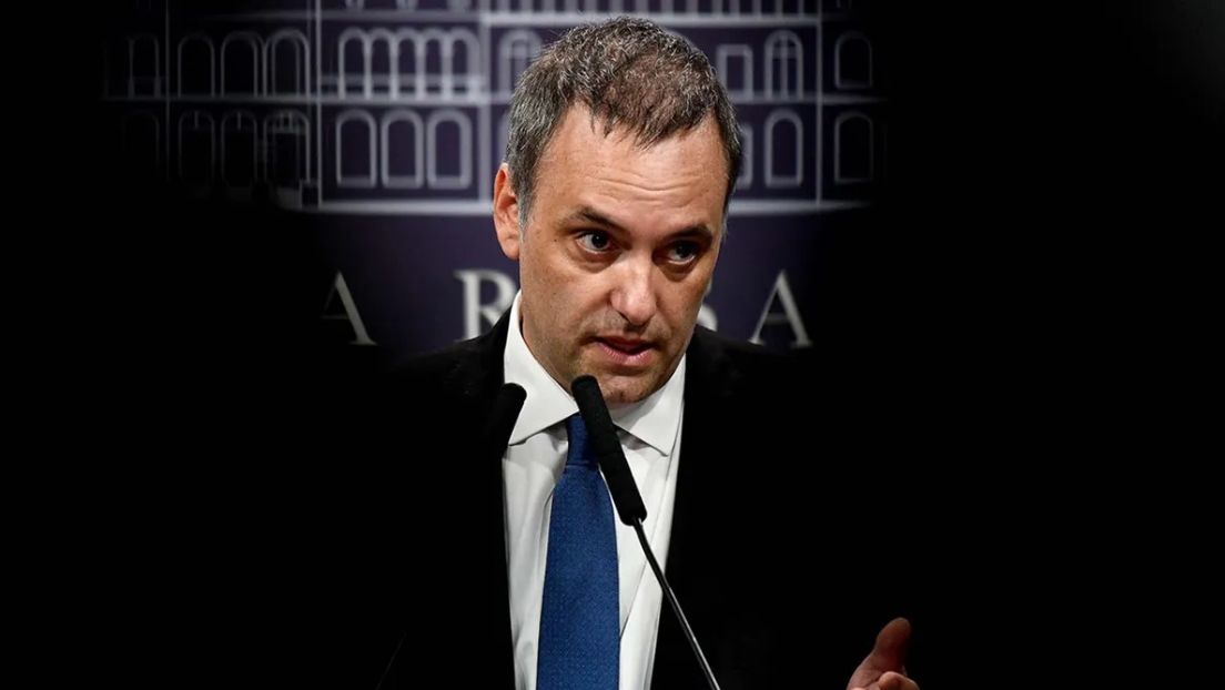 Lee más sobre el artículo Agustín Rombola: “Estoy 100% convencido de que Manuel Adorni le está mintiendo a la gente”