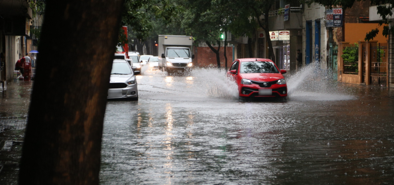 Lee más sobre el artículo Santa Fe coordina un plan preventivo ante la llegada de El Niño y el riesgo de inundaciones