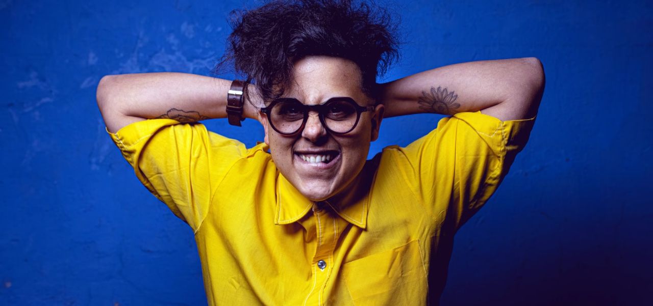 Lee más sobre el artículo Mocchi: “No sé si voy a hacer música toda la vida, pero sí sé que quiero cambiar el mundo”