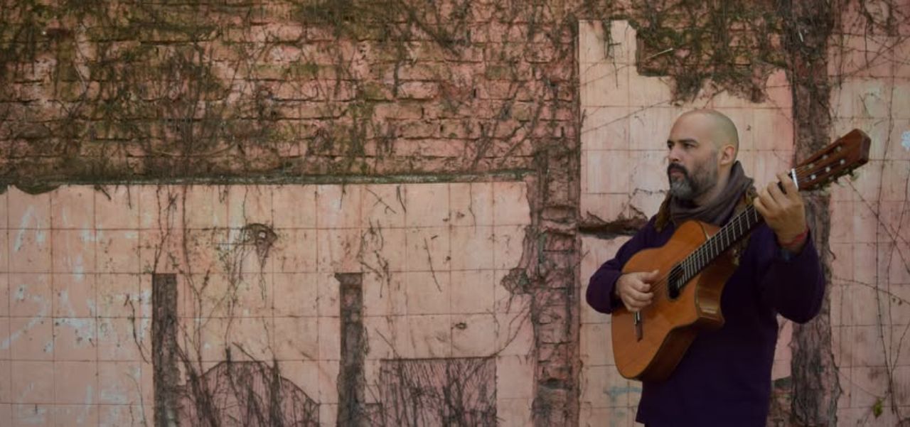 Lee más sobre el artículo El río en la canción urbana: Nahuel Farías y Yanina Bolognese se presentan en el Riviera Live Music