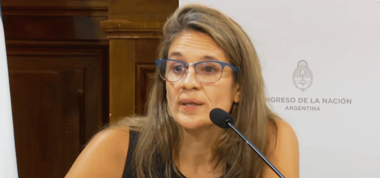 Lee más sobre el artículo Envases, residuos y consumo: “Hay que hacer responsable a quien pone el producto en el mercado”