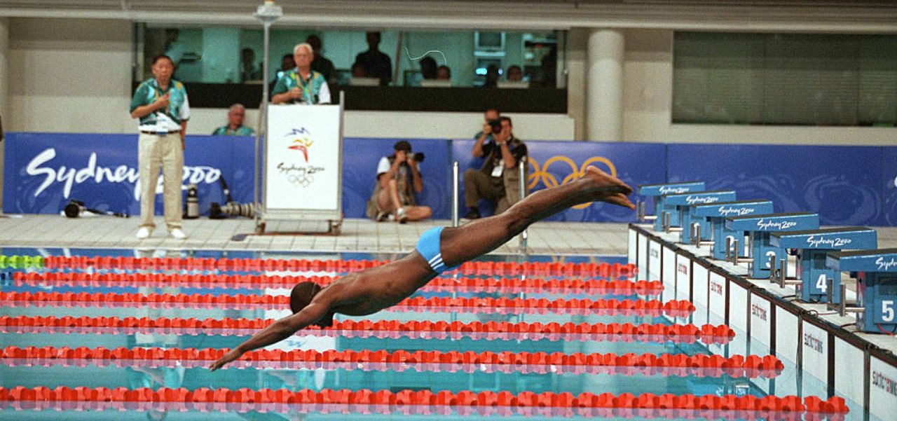 Lee más sobre el artículo Del nadador de Guinea al “Oro” argentino: las historias olímpicas que sorprenden