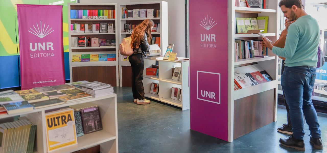 Lee más sobre el artículo UNR Editora presente de la Feria Internacional del Libro de Rosario