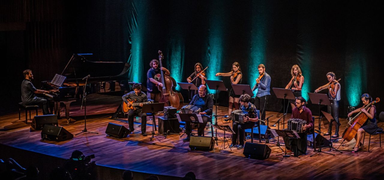 Lee más sobre el artículo La Orquesta Utópica y la nueva generación que mantiene vivo el tango